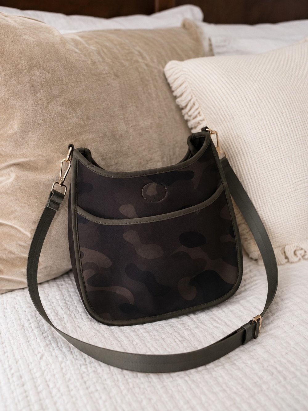 Ah-Dorned Camouflage Crossbody Bag in Dark Green